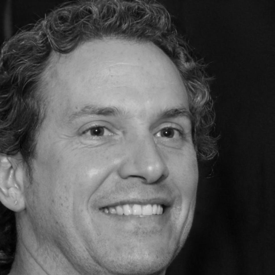 Portrait von Henrik Bjornsson, Finanzberater bei zorynexus